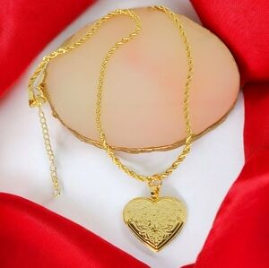 Gold Rope Chain Locket Pendant Necklace Collar Necklace Coquette Girl Preppy